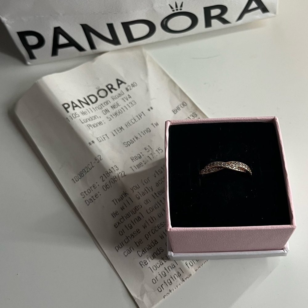 Pandora Rose Gold Sparkling Twisted Lines Ring Size 6 (EU 52) NWT
